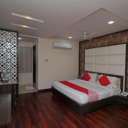Oyo 29382 Golden Laurel Inn Deoria (Uttar Pradesh) Exterior photo