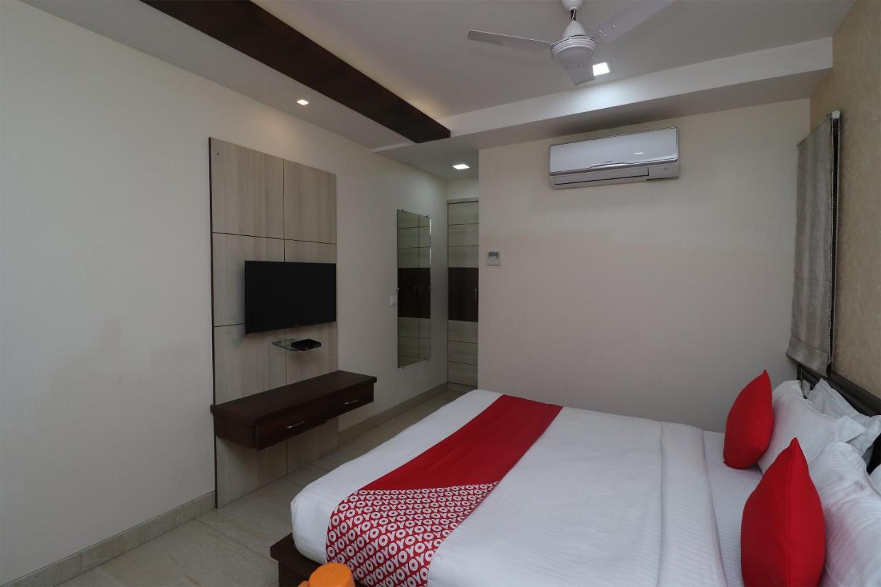 Oyo 29382 Golden Laurel Inn Deoria (Uttar Pradesh) Exterior photo
